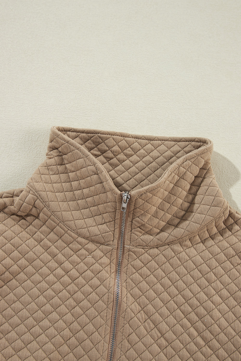 Brown Solid Color Quilted Puff Sleeve Pullover Sweatshirt